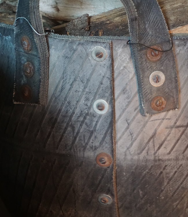 Rene Houtman Mand Rubber - Autoband Grijs/Zwart - H37xD40 cm