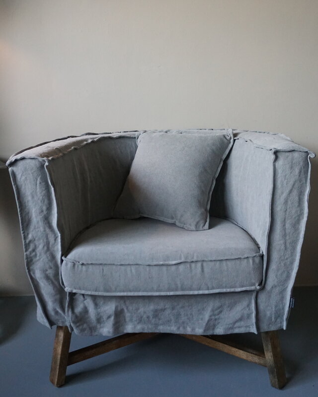 Aura Peeperkorn Fauteuil Dirk + Kussen Grijs Aura Peeperkorn