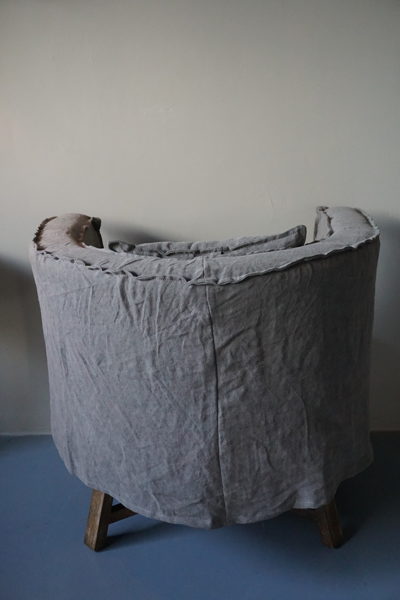 Aura Peeperkorn Fauteuil Dirk + Kussen Taupe Aura Peeperkorn