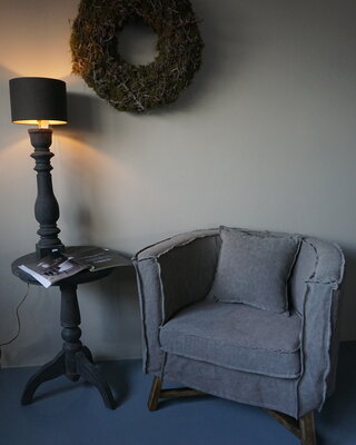 Aura Peeperkorn Fauteuil Dirk + Kussen Taupe Aura Peeperkorn