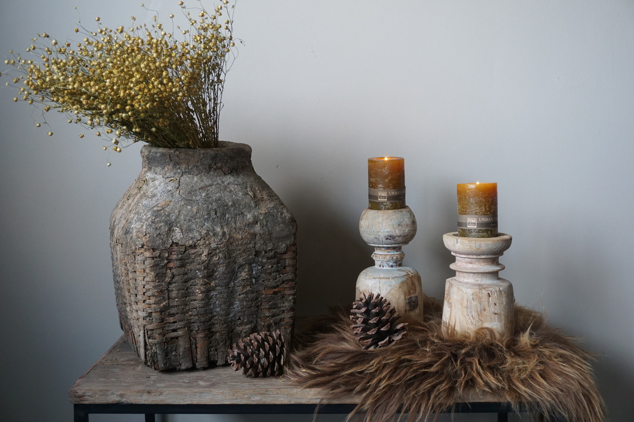 Aura Peeperkorn Kaarshouder Oud Hout - M & L -