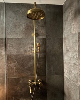 Rene Houtman Opbouw Douche - Brons
