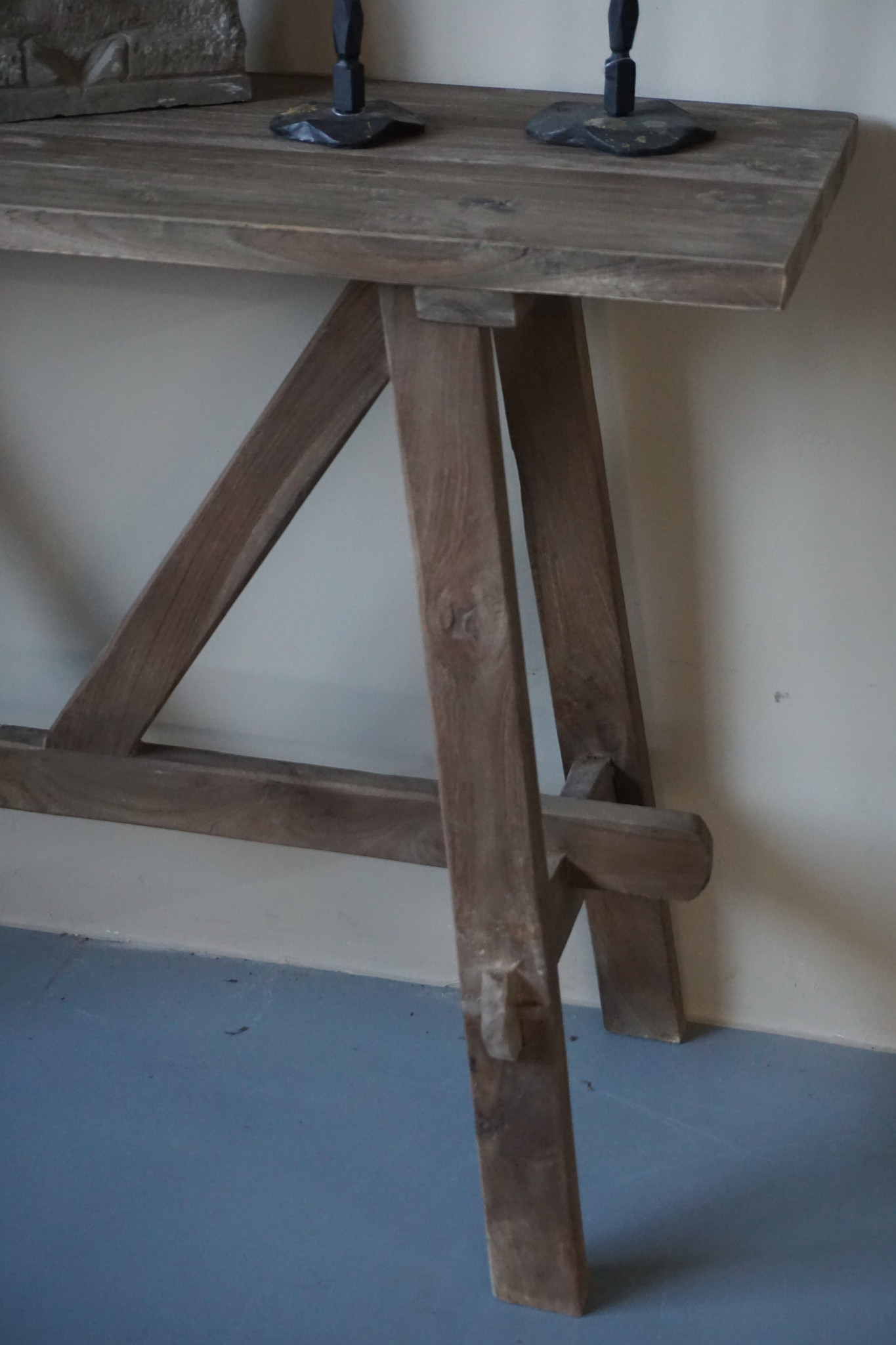 Aura Peeperkorn Cross Sidetable 120 en 160 cm