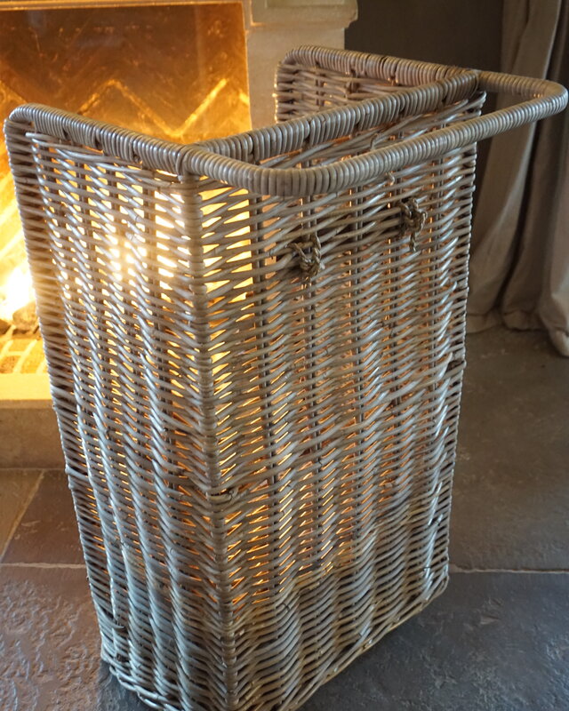 Rene Houtman Haardmand Met Hendel En Wielen 90x45x35 cm
