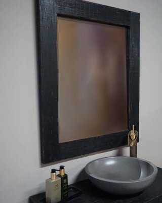 Rene Houtman Spiegel Zwart Wand L90 x B75 x D3 cm