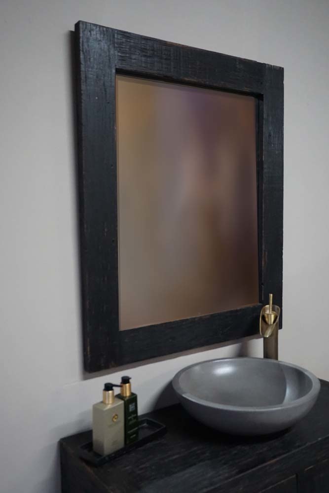 Rene Houtman Spiegel Zwart Wand L90 x B75 x D3 cm