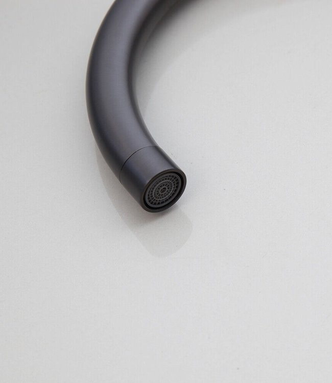 Rene Houtman Vrijstaande Badkraan met Handdouche | Gun Metal