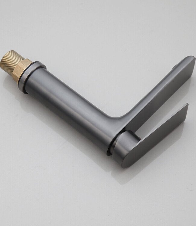 Rene Houtman Wastafelkraan | Gun Metal