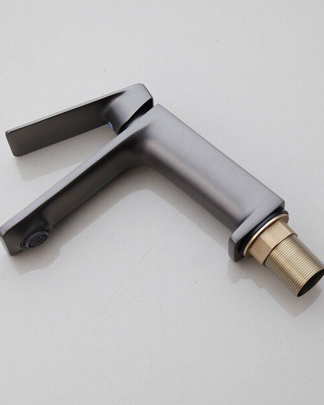 Rene Houtman Wastafelkraan | Mengkraan | Gun Metal