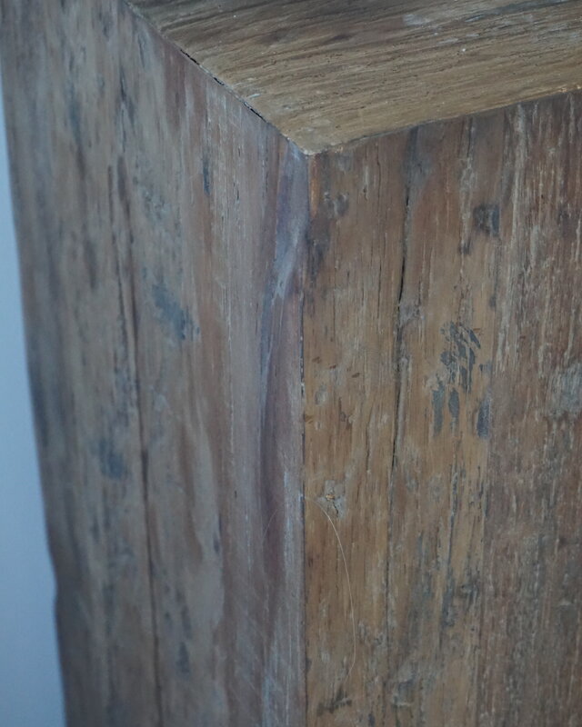 Rene Houtman Houten Zuil | Grey H80xB35xD35