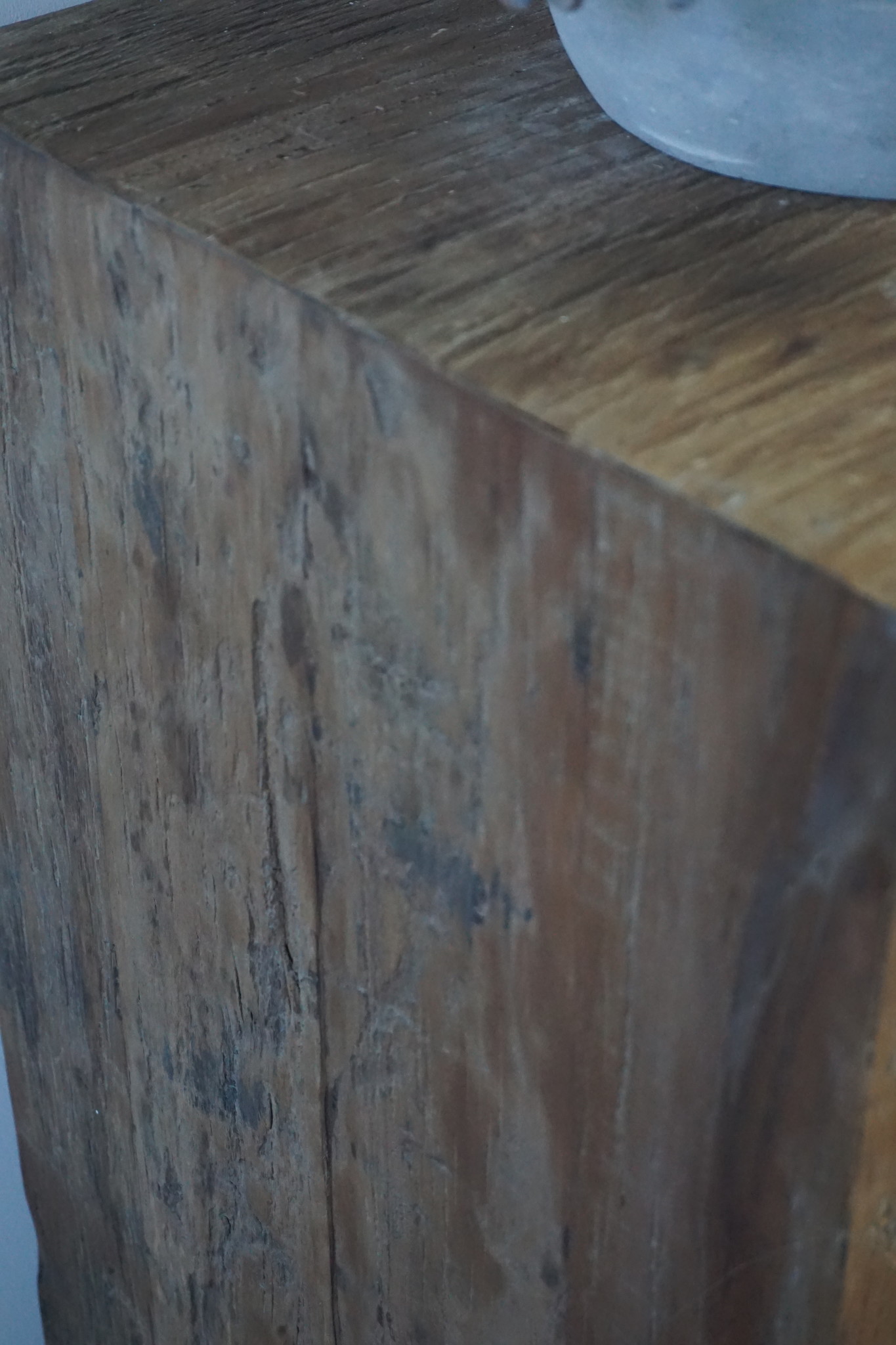 Rene Houtman Houten Zuil | Grey H80xB35xD35