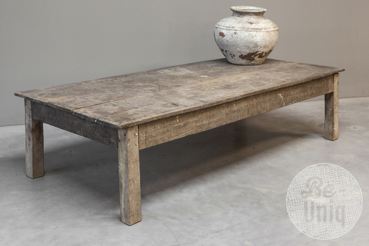 Be-Uniq Origineel Oude Javaanse Tafel | Indonesië | H45 x B175 x D79 cm