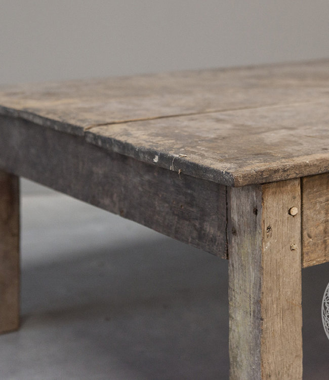 Be-Uniq Origineel Oude Javaanse Tafel | Indonesië | H45 x B175 x D79 cm