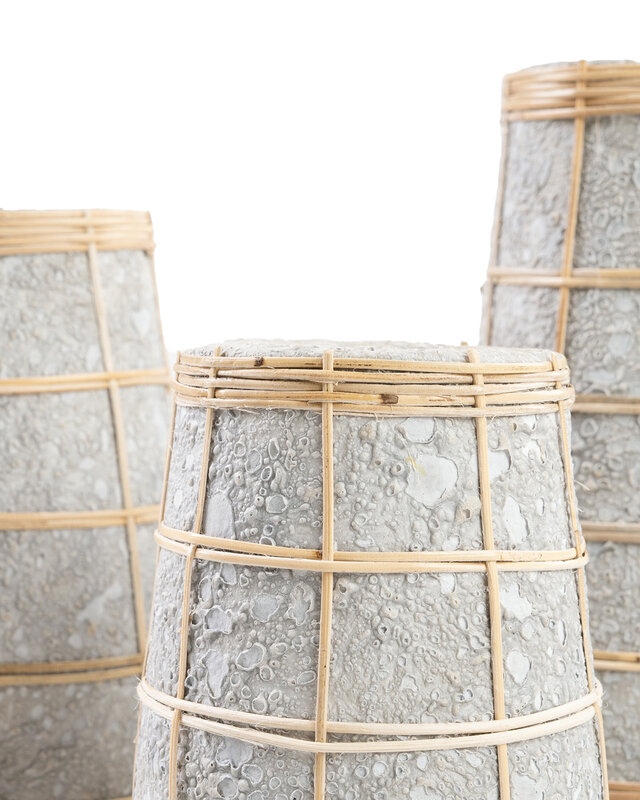 Bazar Bizar De Cutie Vaas - Betongrijs Naturel - S | H22 x B14 cm