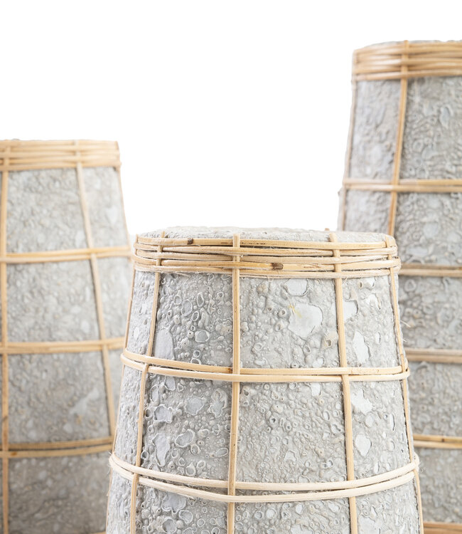 Bazar Bizar De Cutie Vaas - Betongrijs Naturel - S  | H22 x B14 cm