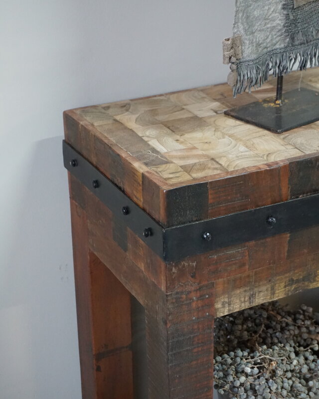 Rene Houtman Hakblok Tafeltje Oud Teak - H77 x B130 x D30 cm