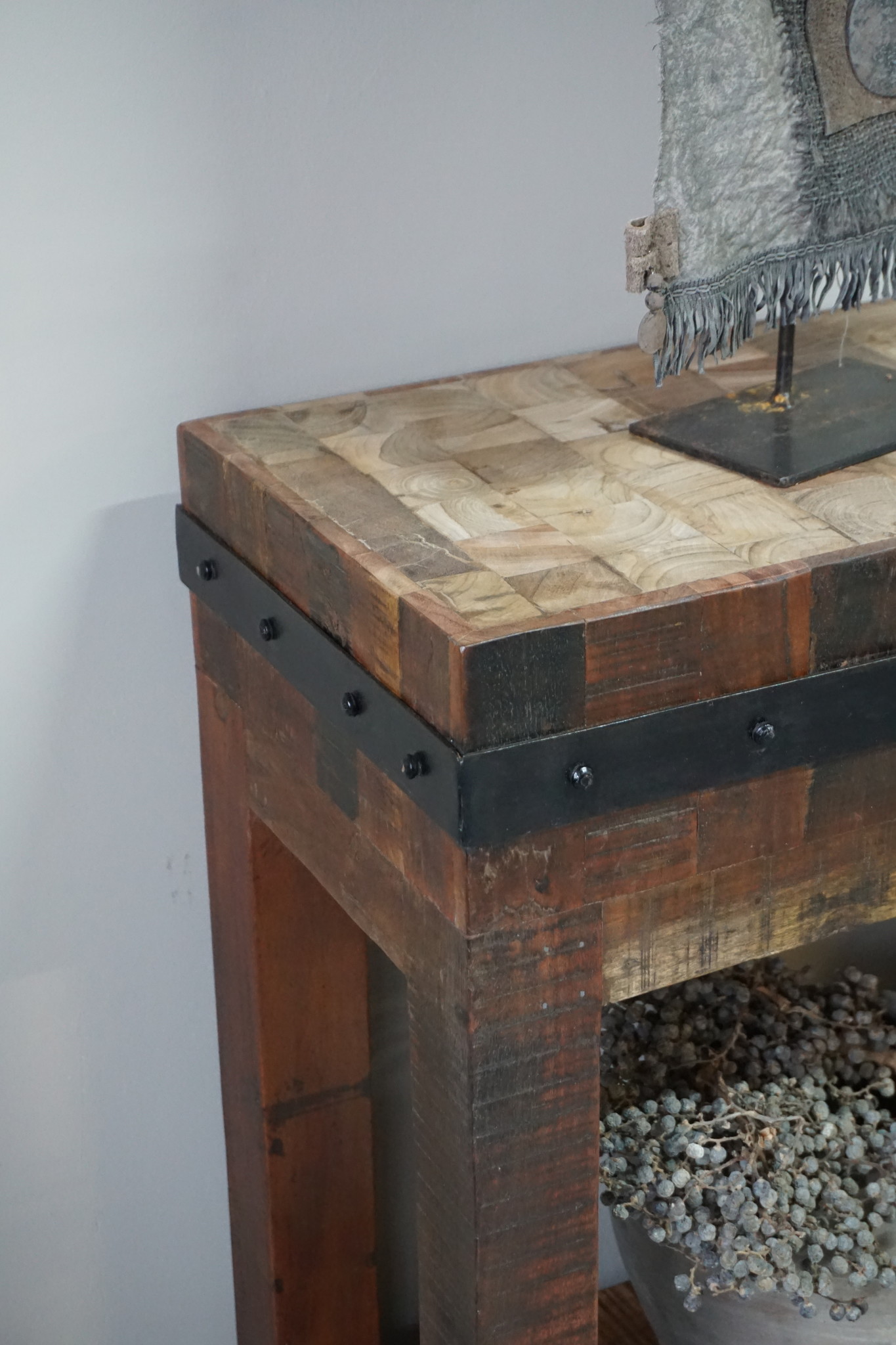 Rene Houtman Hakblok Tafeltje Oud Teak - H77 x B130 x D30 cm