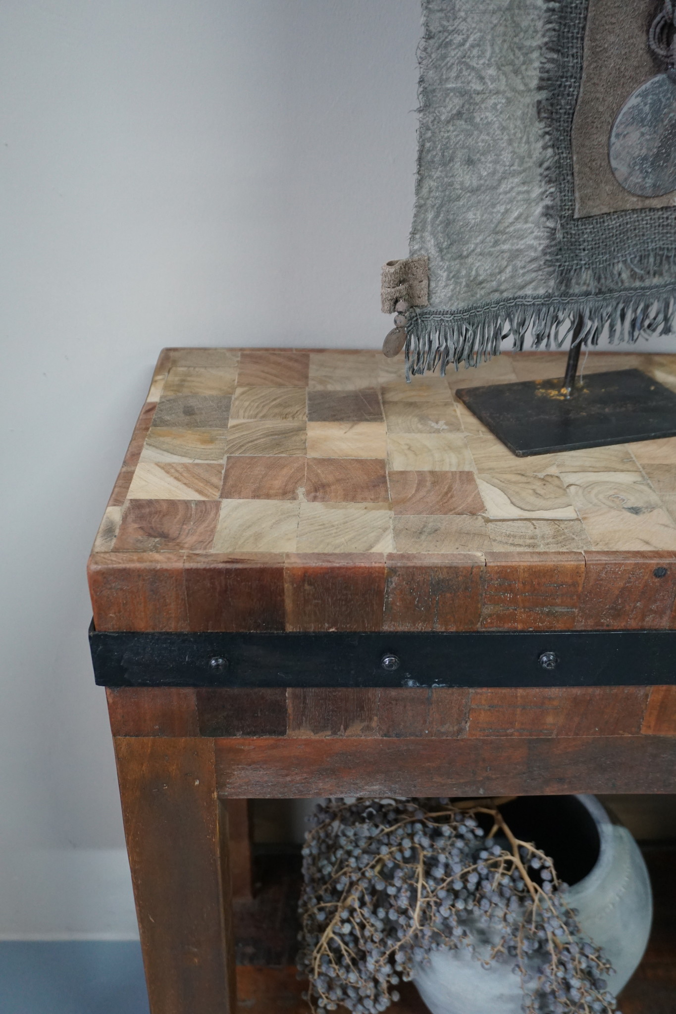 Rene Houtman Hakblok Tafeltje Oud Teak - H77 x B130 x D30 cm
