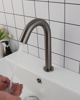 Rene Houtman Wastafelkraan Cesaro - Gun Metal - Koud - H24,5 cm