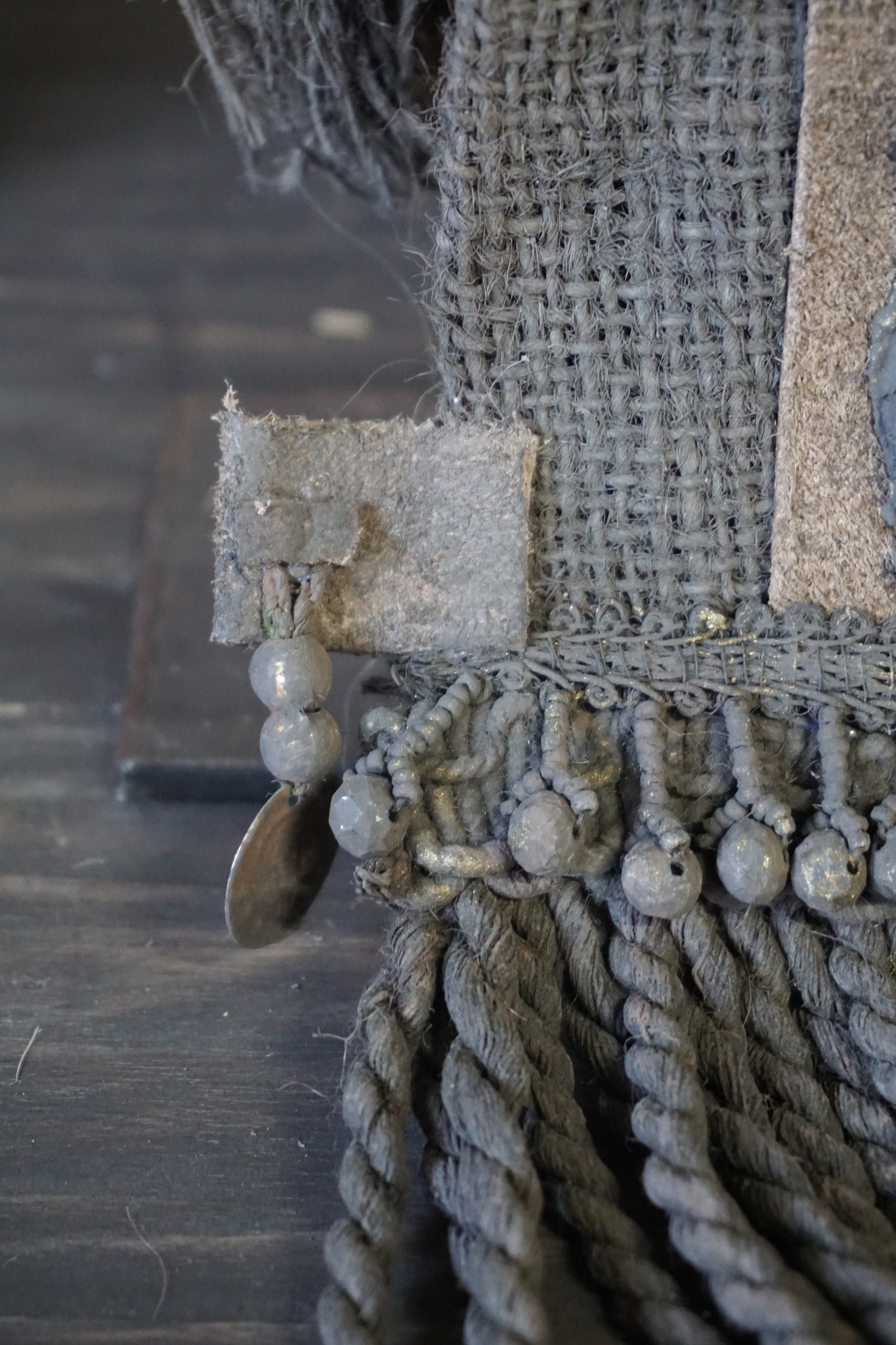 Rene Houtman Tasje Met Hengsel en Franjes - H35 x B15 cm