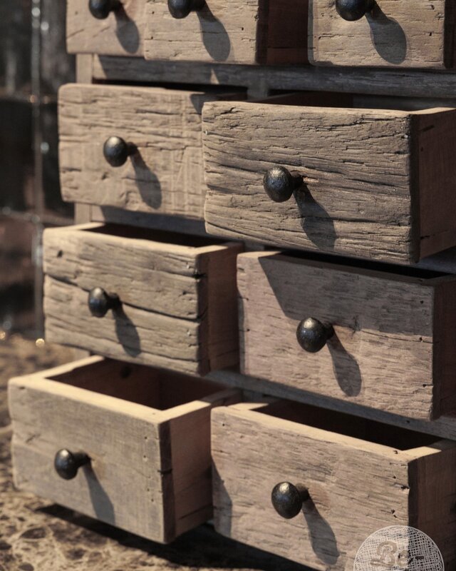 Be-Uniq 9 Ladenkastje - Oud Hout - H40 x B35 x D15