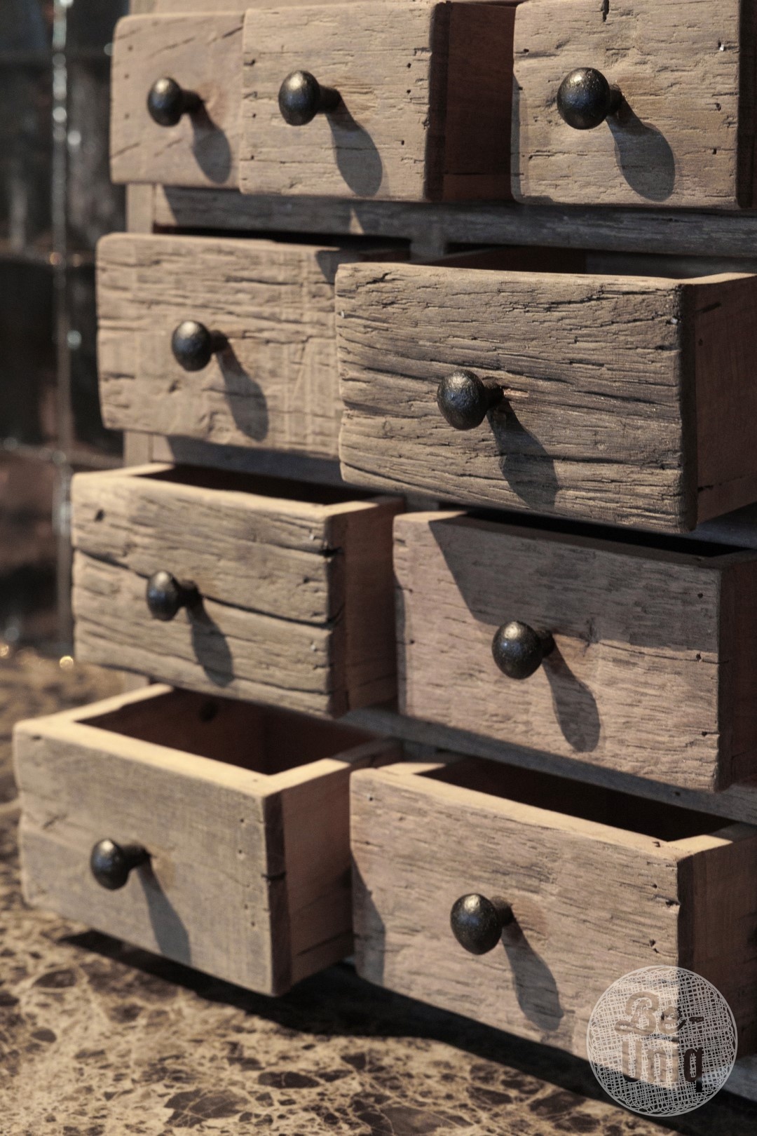 Be-Uniq 9 Ladenkastje - Oud Hout - H40 x B35 x D15