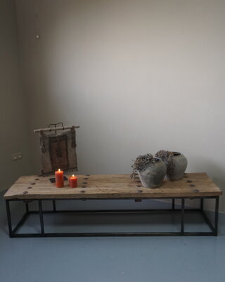 Rene Houtman Salontafel Oud Houten Deur India L174xB47xH39