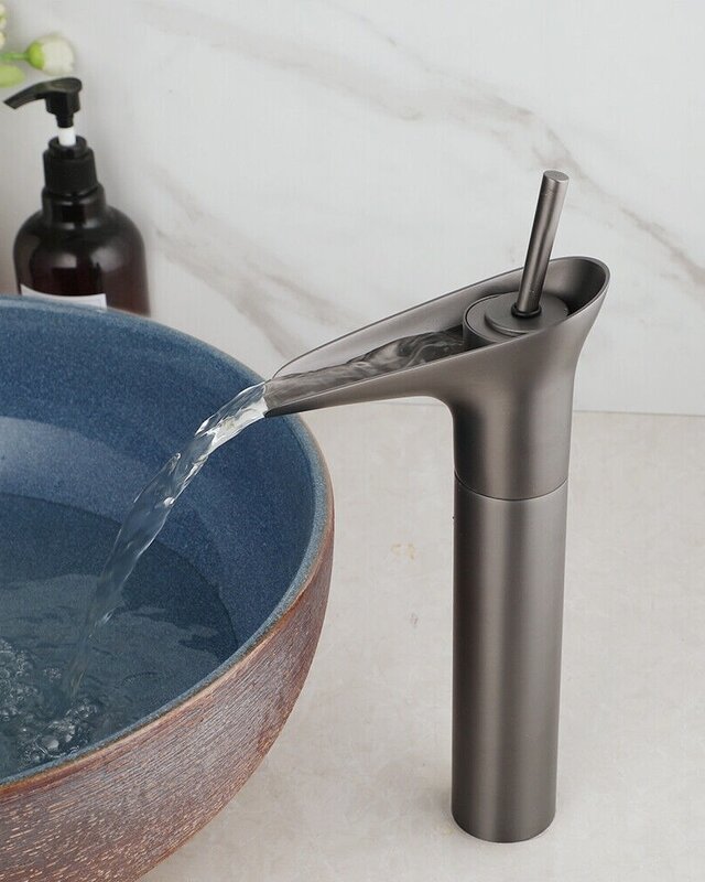 Rene Houtman Watervalkraan | Gun Metal | Mengkraan | H31 cm