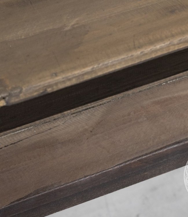 Be-Uniq Oude Schooltafel | India | H75 x B100 x D37 cm