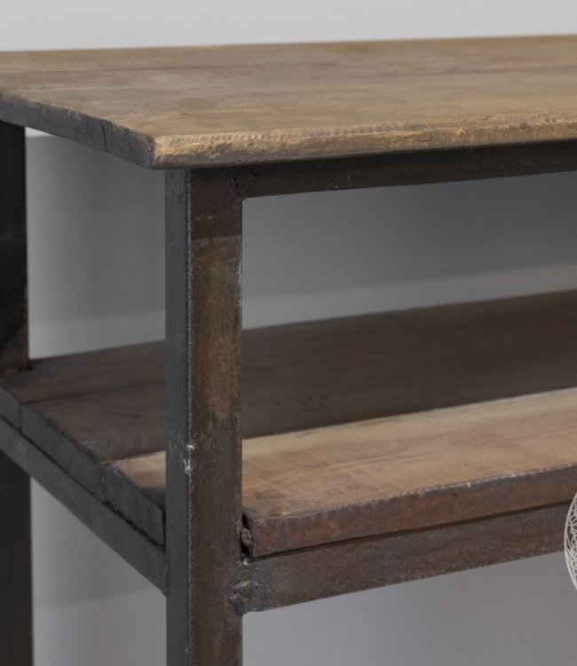 Be-Uniq Oude Schooltafel | India | H75 x B100 x D37 cm