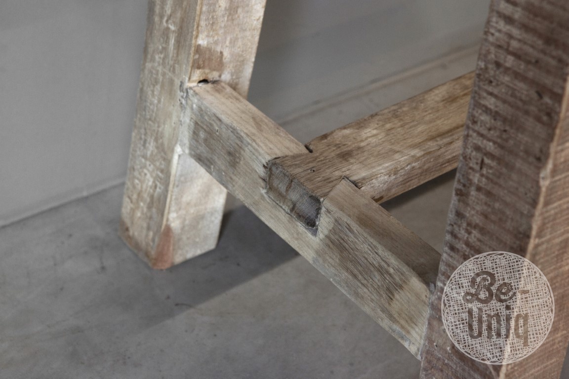 Be-Uniq Oud Houten Sidetable | Grey/Naturel | B135 cm