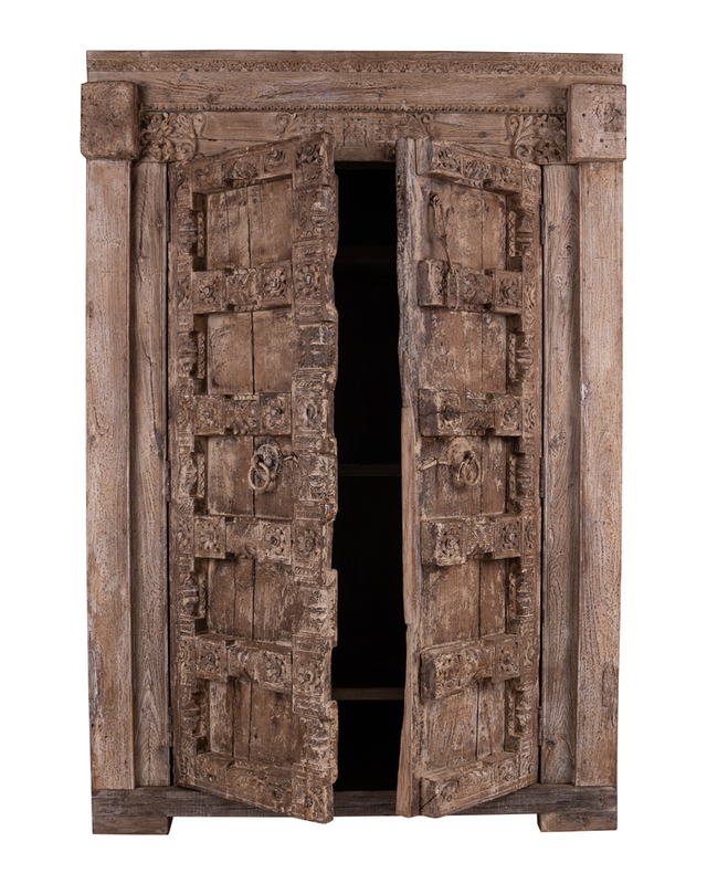 Rene Houtman Boekenkast India | Hout Snijwerk | H200 x B137 x D73 cm