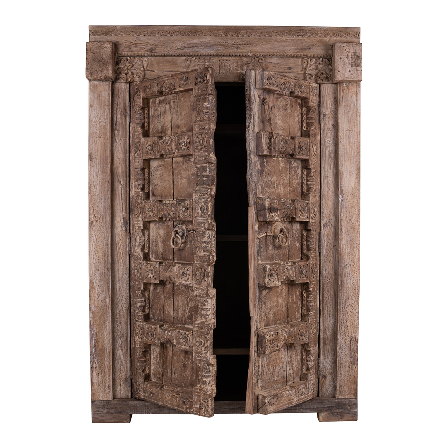 Rene Houtman Boekenkast India | Hout Snijwerk | H200 x B137 x D73 cm