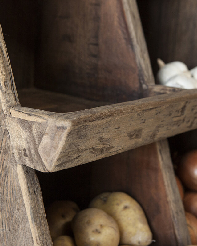 Be-Uniq Gruttersbak Olivia | Oud Hout | H50 x B50 x D29 cm