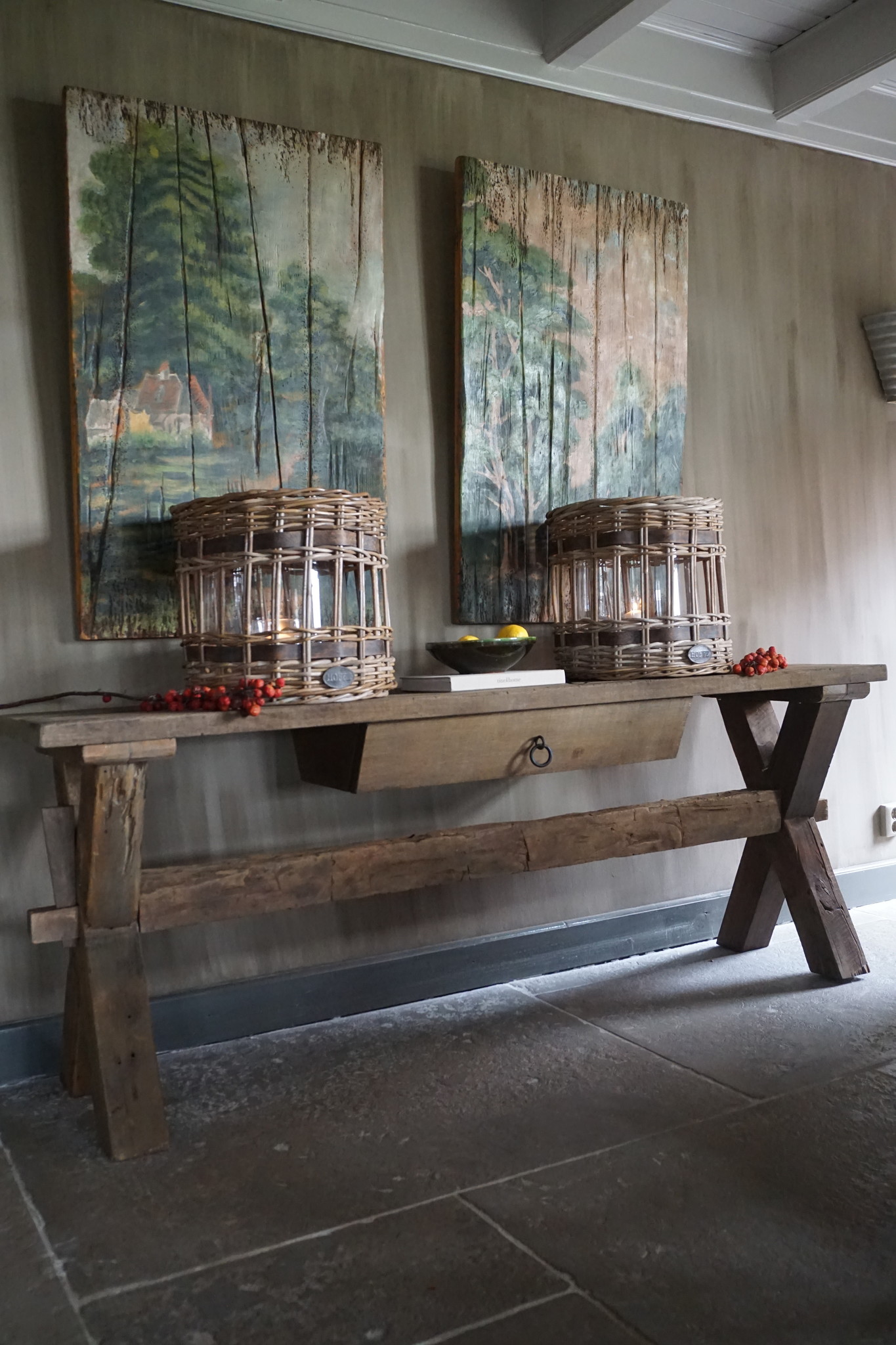 Rene Houtman Sidetable Cross | Oud Hout | Met Lade | H76 x B200 x D46 cm