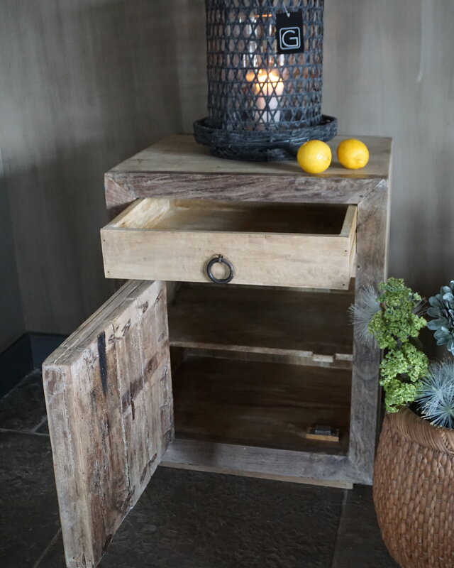 Rene Houtman Nachtkastje Hout | H75 x B57 x D46 cm