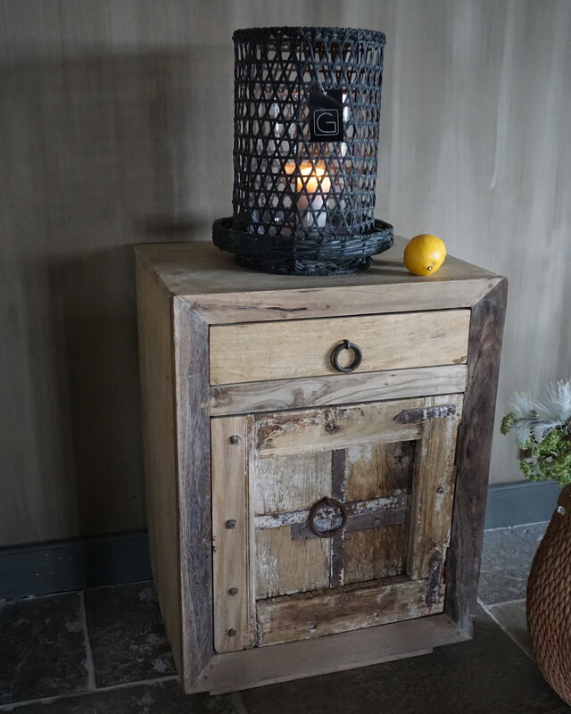 Rene Houtman Nachtkastje Hout | H78 x B58 x D45 cm