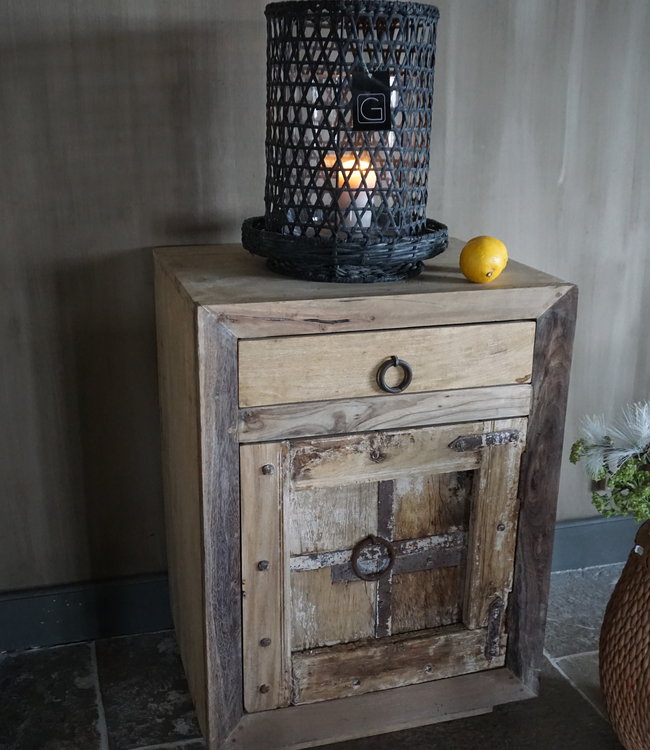 Rene Houtman Nachtkastje Hout | H78 x B58 x D45 cm
