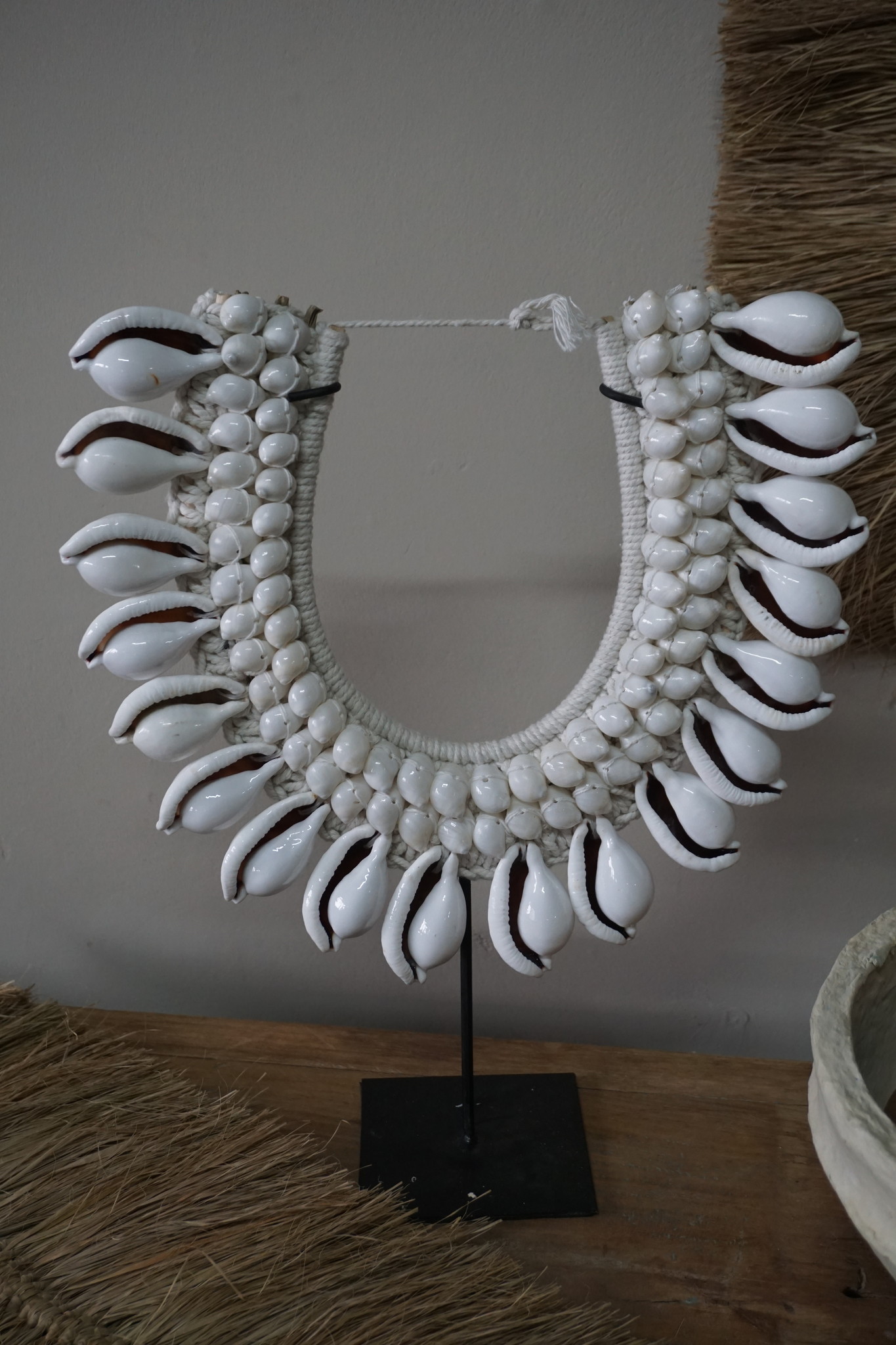 Rene Houtman Schelpenkraag Wit | H43 x B33,5 cm
