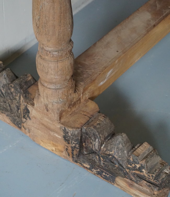 Rene Houtman Chinees Oud Houten Sidetable | H72 x B119 x D38 cm