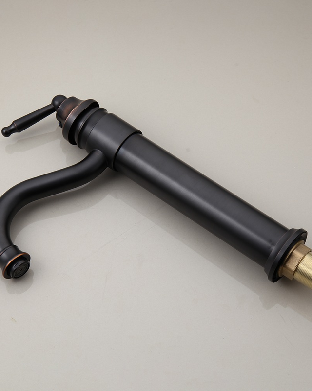 Rene Houtman Nostalgische Bronzen Wastafelkraan - H340 MM