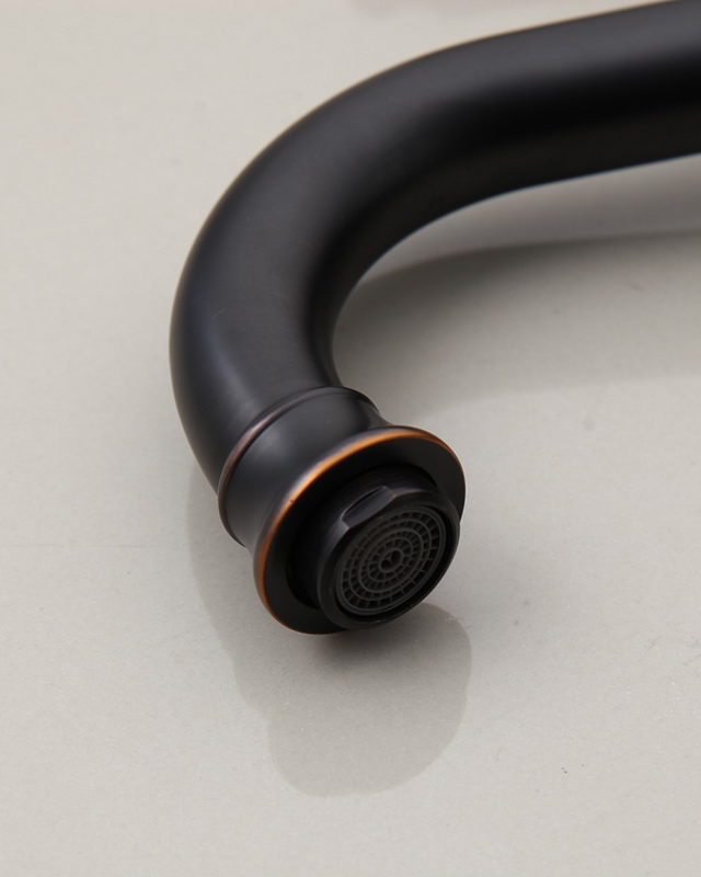 Rene Houtman Nostalgische Bronzen Wastafelkraan - H340 MM