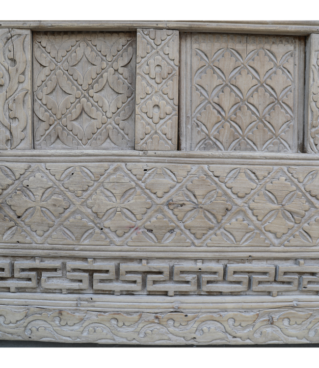 Rene Houtman Dressoir Xinjian Hout Snijwerk | H72 x B305 x D45 cm