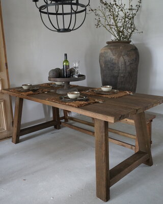Rene Houtman Kloostertafel Rough | A-Poot | Kies Maat