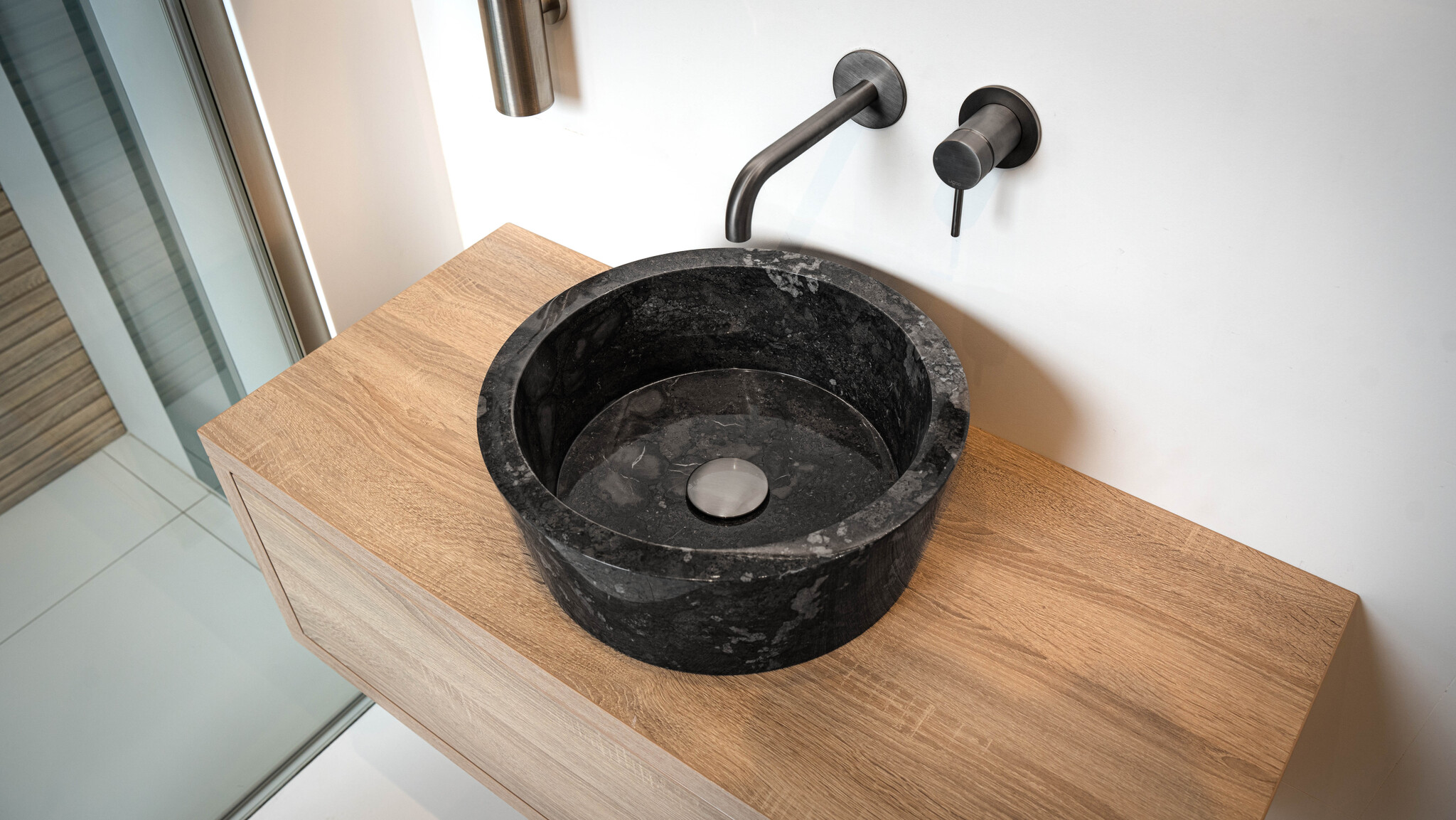 Loutro Bathroomware Waskom Marmer | Black | 2 Maten