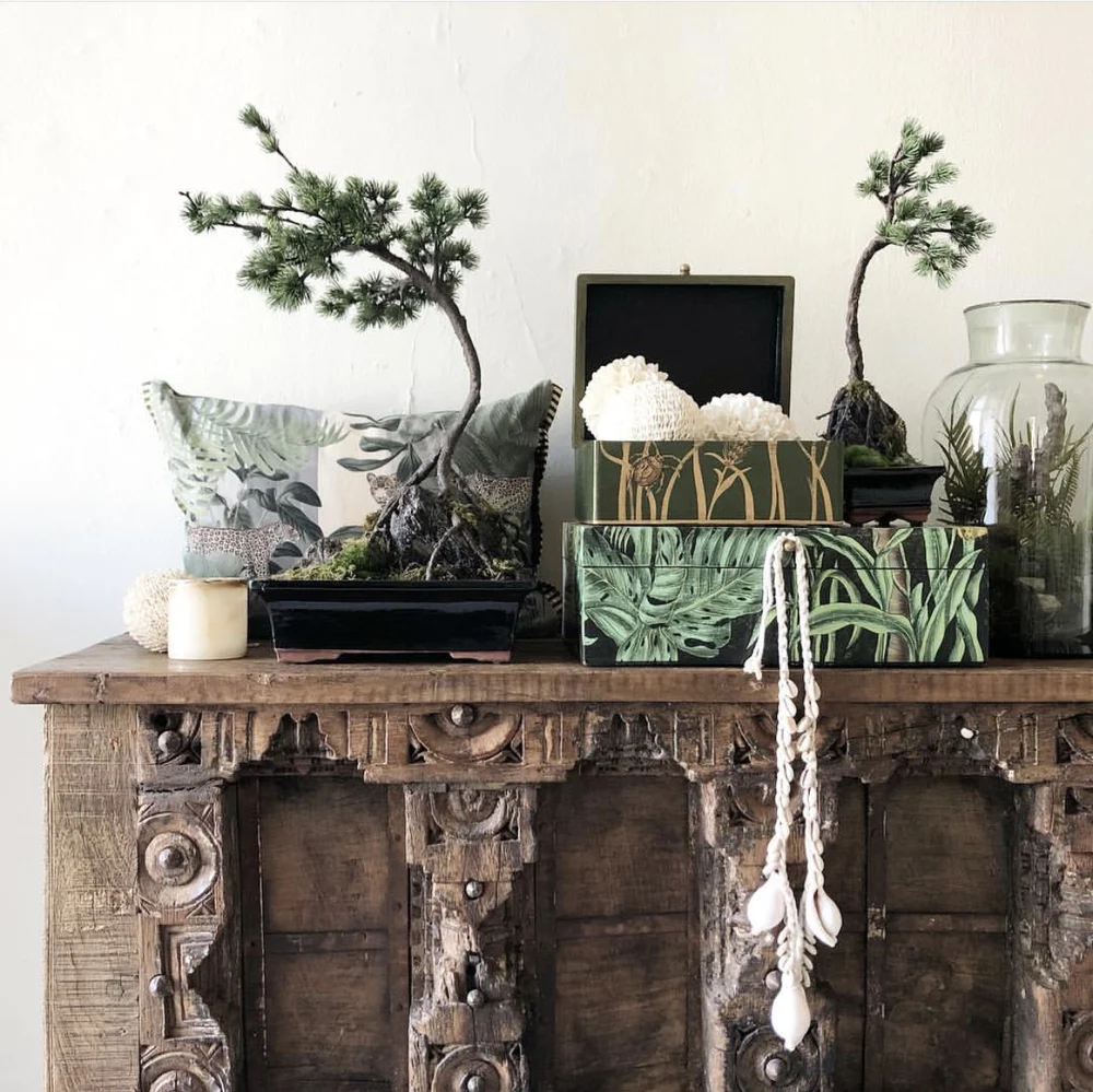 Bazar Bizar Decoratie- Halsketting | De Big White Cowrie Shell | Wit