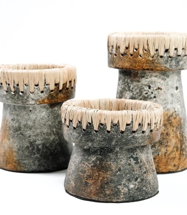 Bazar Bizar Kaarsenhouder | Pretty | Antiek Grijs | 3 Maten