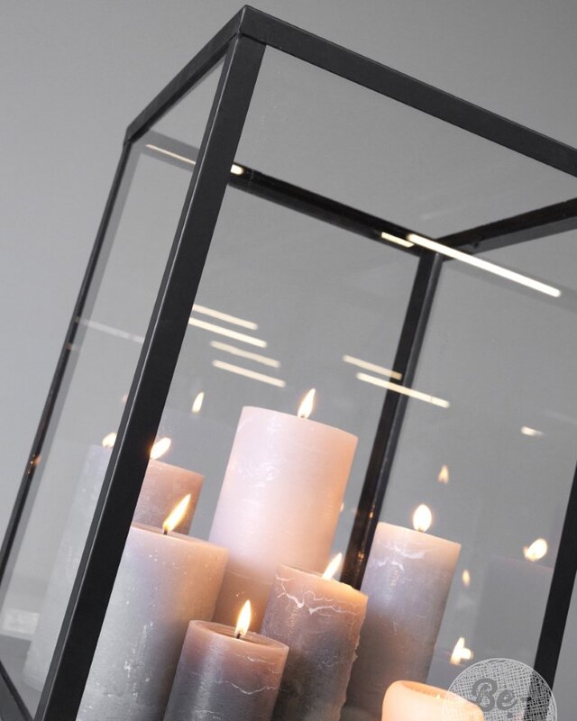 Be-Uniq Set Glazen Display Op Houten Zuil | 3 Maten