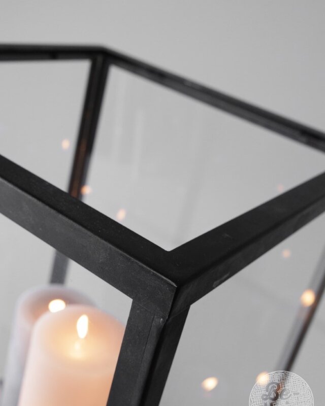 Be-Uniq Set Glazen Display Op Houten Zuil | 3 Maten