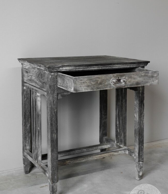 Be-Uniq Oude Haltafel | India | H70 x B62 x D48 cm